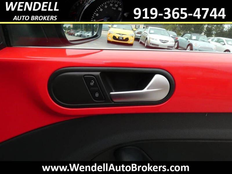 2013 Volkswagen Beetle Convertible