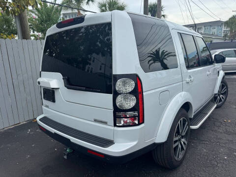 2016 Land Rover LR4 HSE LUX