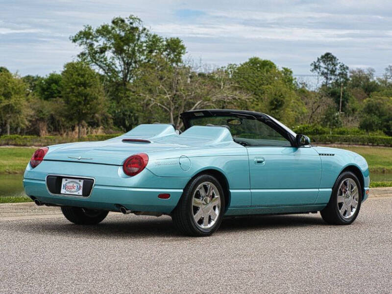 2002 Ford Thunderbird