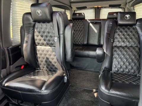 2023 Chevrolet Express 2500