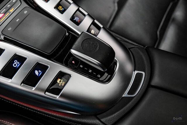 2020 Mercedes-Benz AMG GT 63