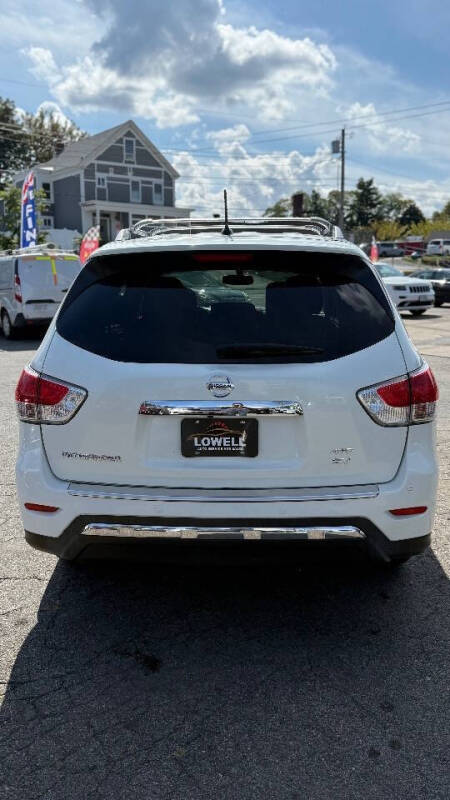 2015 Nissan Pathfinder SV