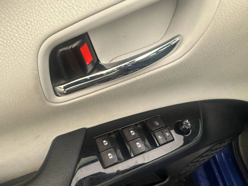 2016 Toyota Prius Two