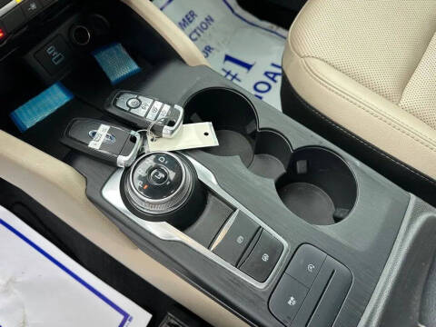 2022 Ford Escape SEL