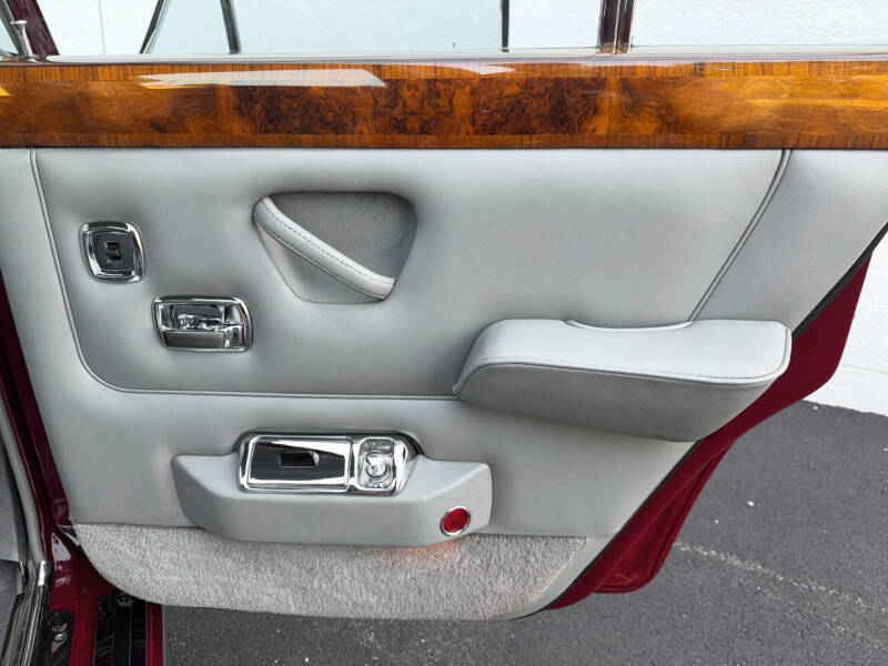 1969 Rolls-Royce Silver Shadow