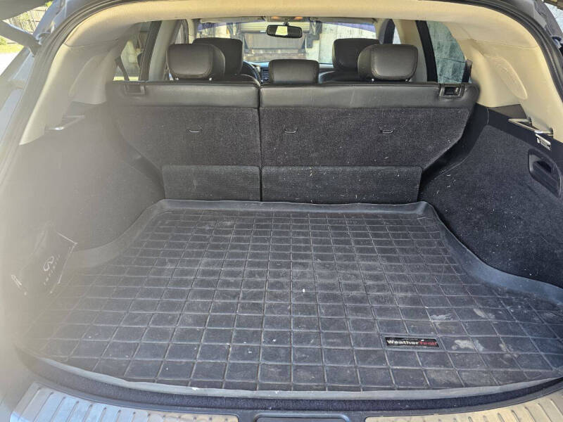 2011 Infiniti FX35