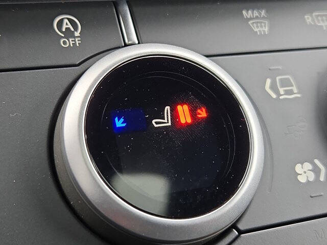 2026 Land Rover Defender 110 P300 S