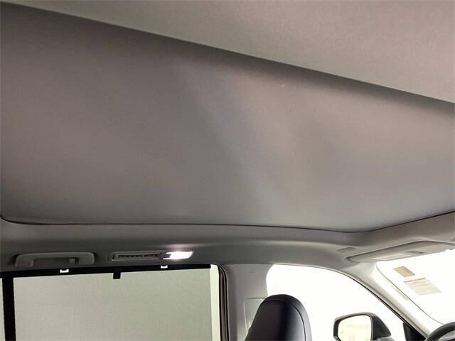 2025 Toyota Grand Highlander Hybrid XLE