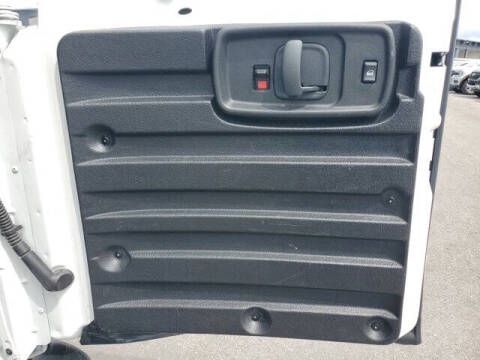 2023 GMC Savana 2500