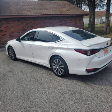 2021 Lexus ES 300h