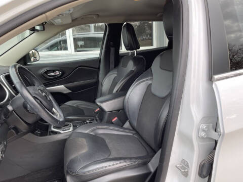 2018 Jeep Cherokee Latitude Plus