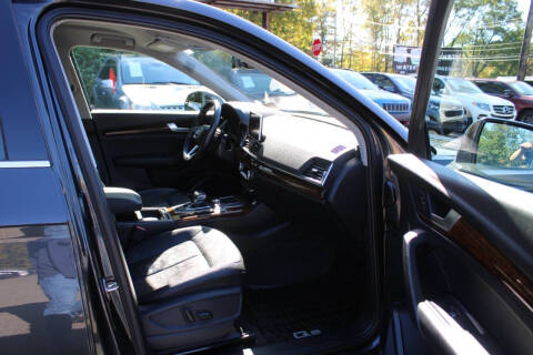 2018 Audi Q5 2.0T quattro Premium Plus