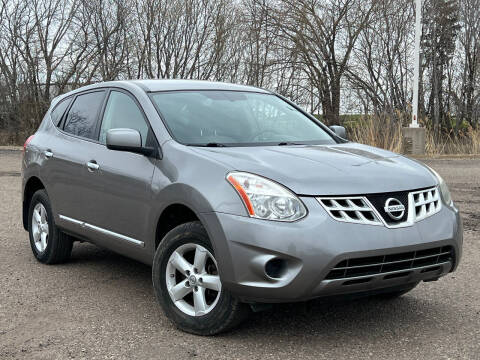 2013 Nissan Rogue for sale at Direct Auto Sales LLC in Osseo MN