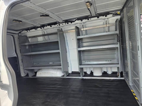 2019 Chevrolet Express 2500