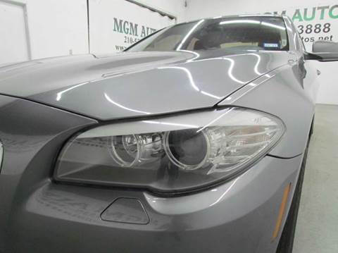 2011 BMW 5 Series 528i
