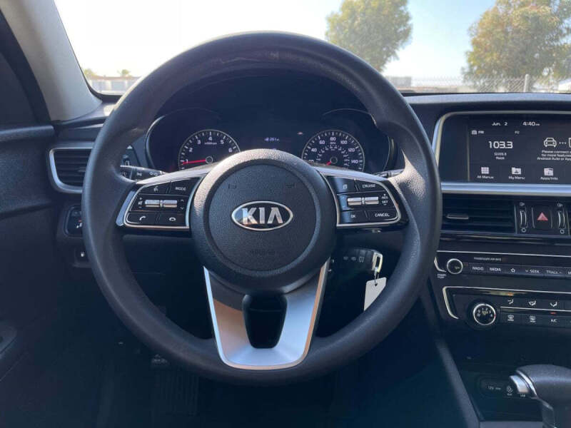 2019 Kia Optima LX