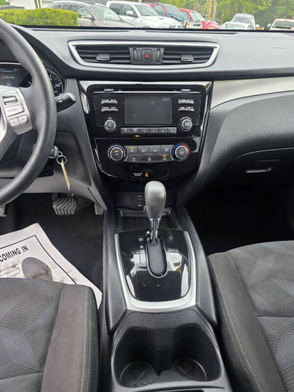 2016 Nissan Rogue S