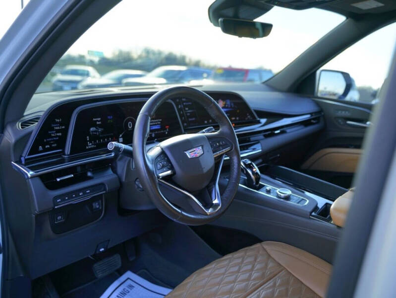 2022 Cadillac Escalade Premium Luxury