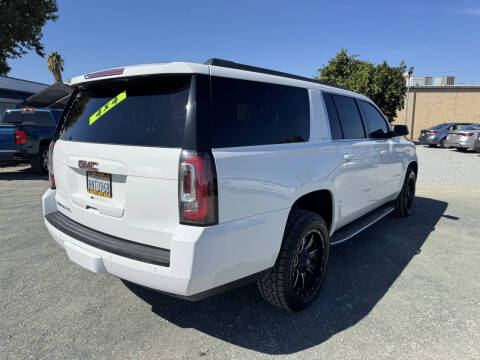 2016 GMC Yukon XL SLE