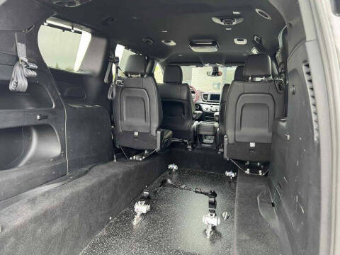 2020 Chrysler Pacifica Touring L 35th Anniversary