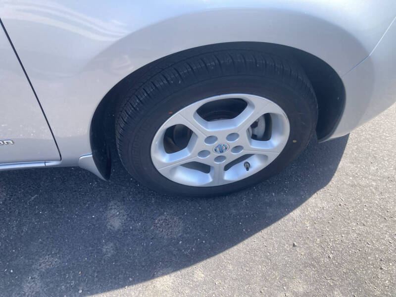 2013 Nissan LEAF SV