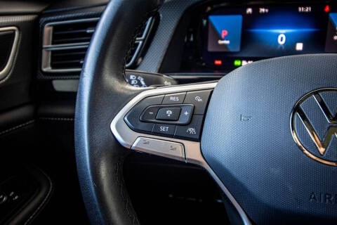 2024 Volkswagen Atlas Cross Sport SEL R-Line 4Motion