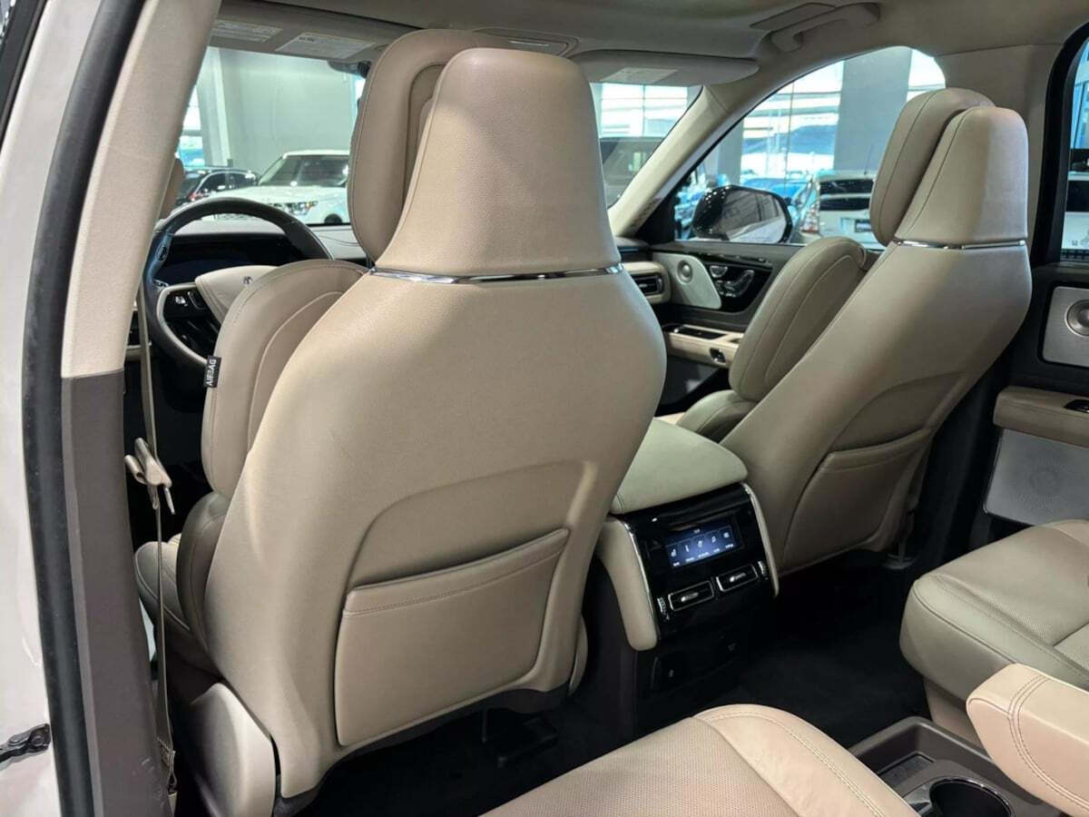 2023 Lincoln Aviator for sale at IMD MOTORS, INC in Dallas, TX