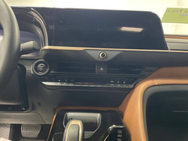 2025 Toyota Crown Limited