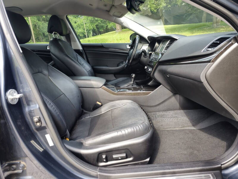 2014 Kia Cadenza Premium