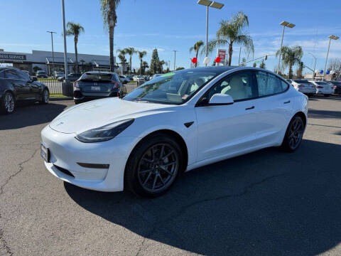 2022 Tesla Model 3 Long Range