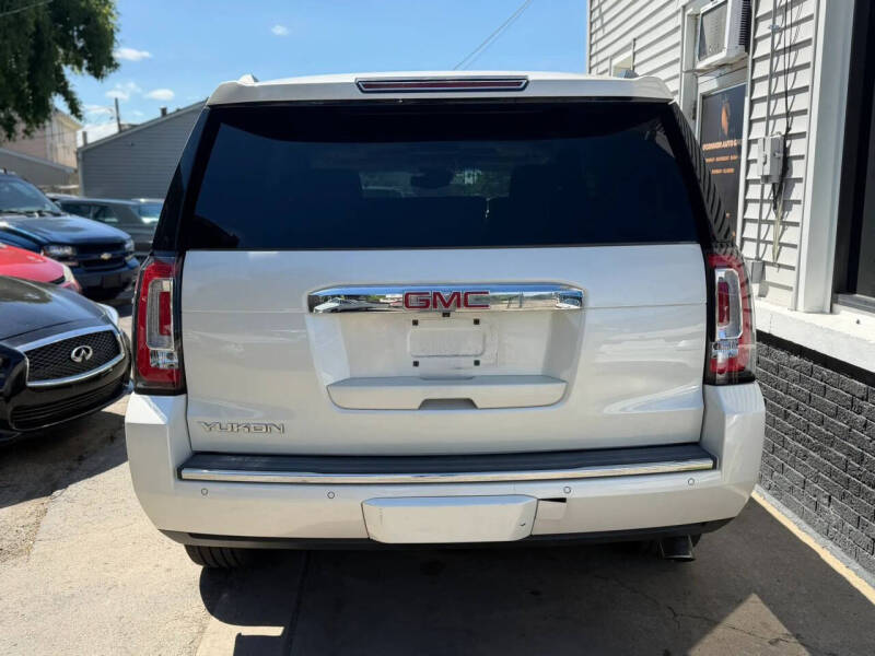 2015 GMC Yukon Denali