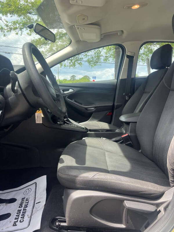 2016 Ford Focus SE