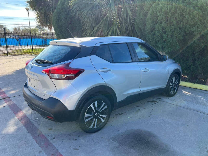 2018 Nissan Kicks SV