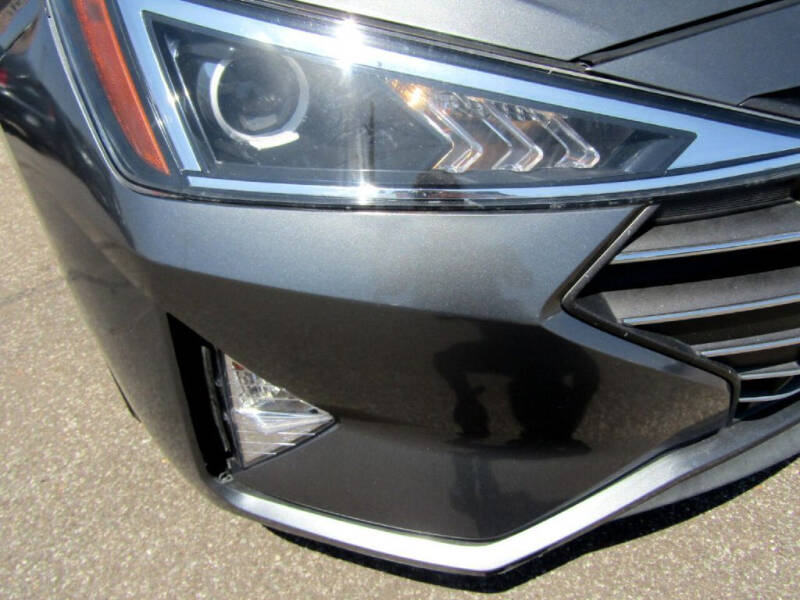 2019 Hyundai Elantra