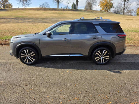 2024 Nissan Pathfinder Platinum