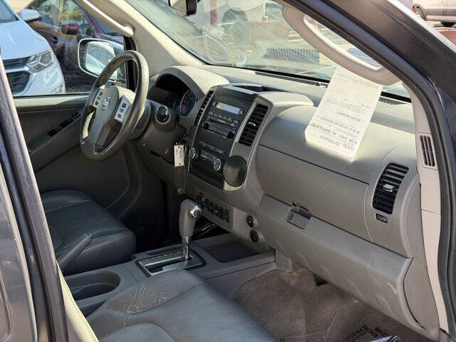 2011 Nissan Frontier SL