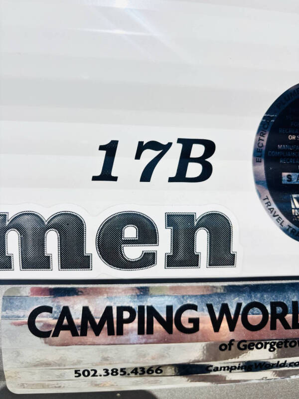 2023 Coleman Lantern 17B