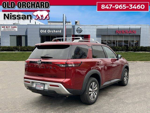 2023 Nissan Pathfinder SL