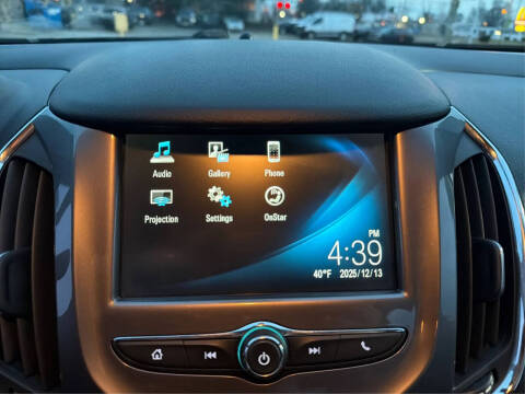 2017 Chevrolet Cruze LT Auto