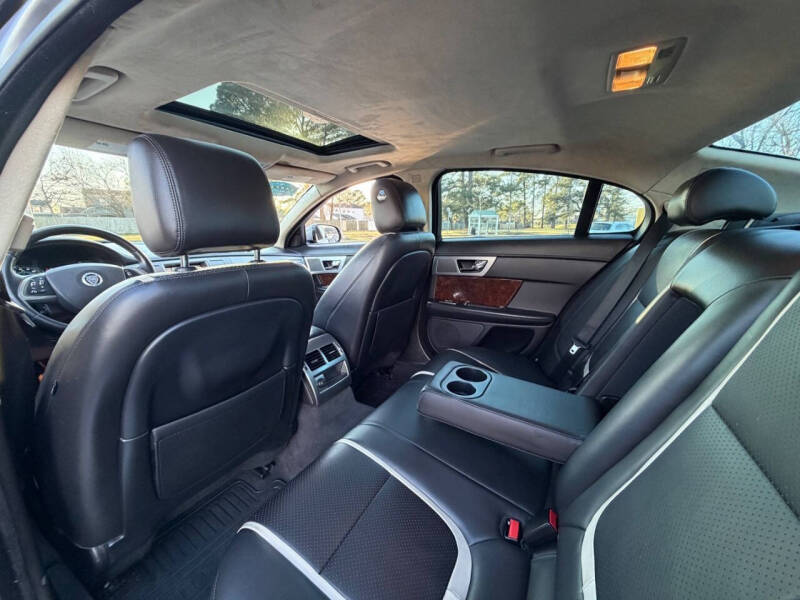 2012 Jaguar XF Portfolio