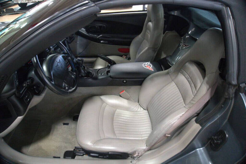 2003 Chevrolet Corvette
