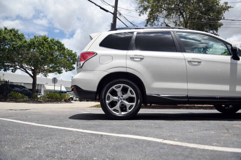 2017 Subaru Forester 2.5i Touring