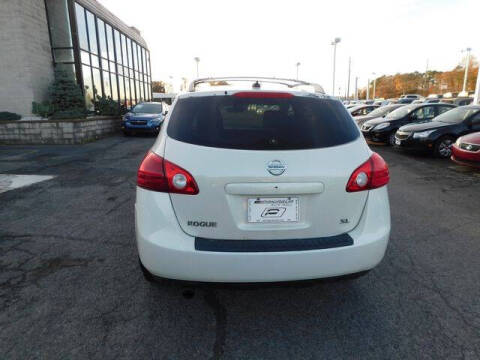 2010 Nissan Rogue S Krom