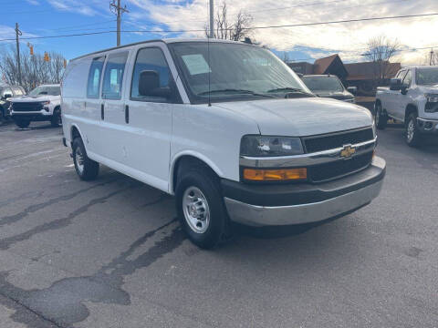 2024 Chevrolet Express 2500