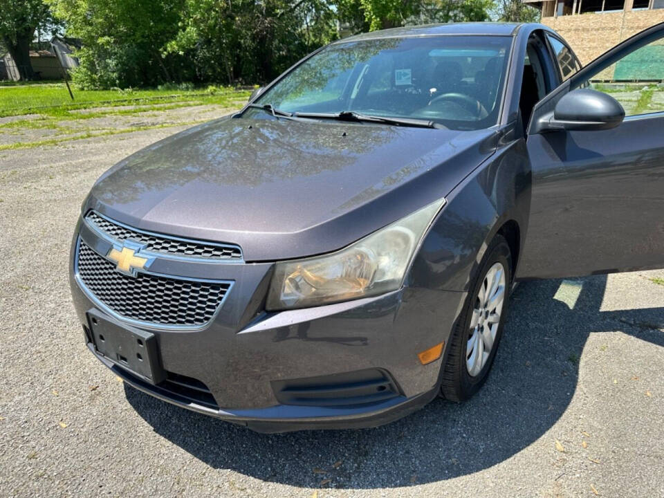 2011 Chevrolet Cruze for sale at SRL SAHER in Lorain, OH