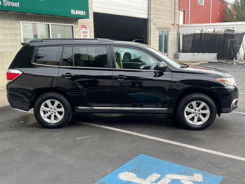 2013 Toyota Highlander Plus