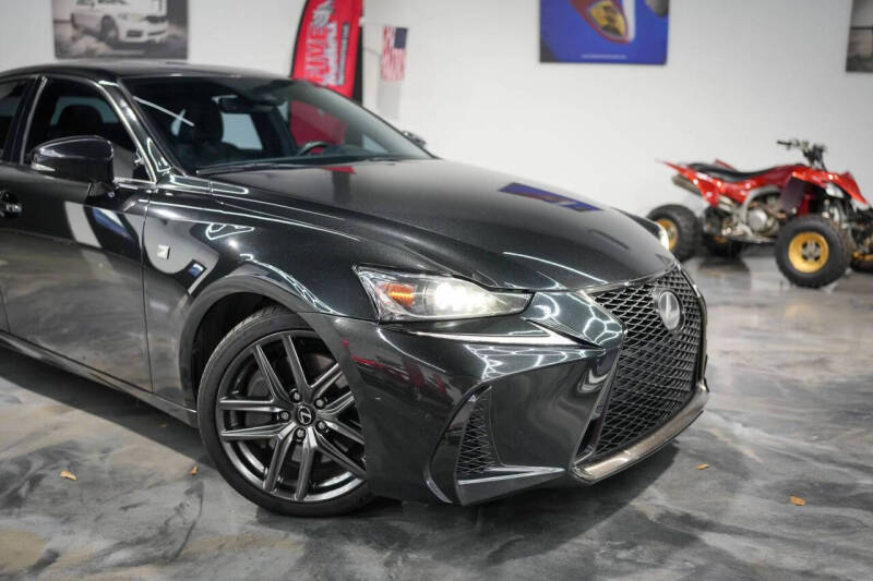 2018 Lexus IS 300
