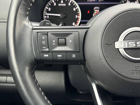 2024 Nissan Pathfinder SV