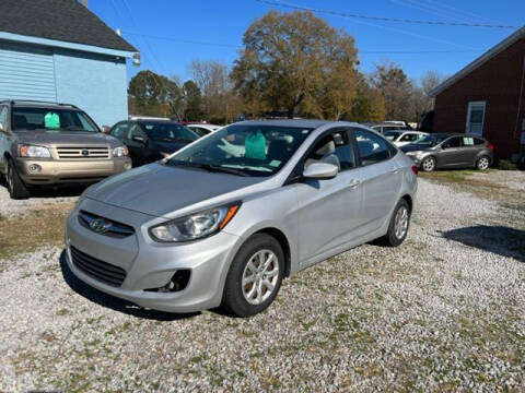2013 Hyundai Accent GLS