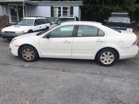 2009 Ford Fusion for sale at J & J Autoville Inc. in Roanoke VA